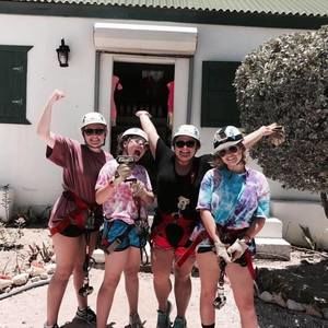 Meet your Posher, Dana